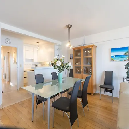 With 2 Bedrooms And Sea View Appartement Middelkerke