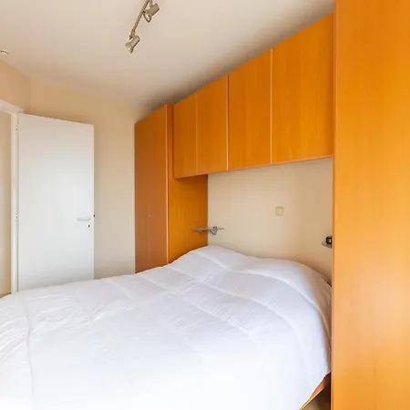 With 2 Bedrooms And Sea View