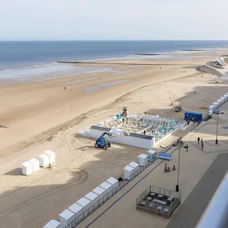 With 2 Bedrooms And Sea View Appartement *