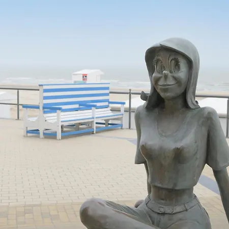 With 2 Bedrooms And Sea View Appartement